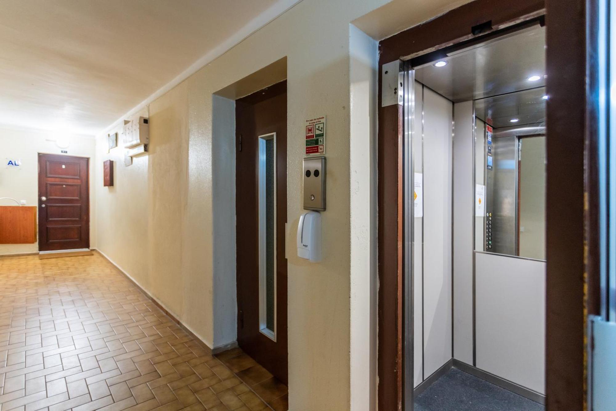 Bnb Homes Praia Da Rocha Beach Cozy Apartment 50 M Away From The Ocean Portimão Extérieur photo